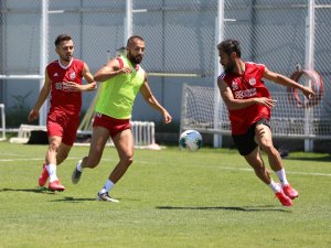 Sivasspor, Göztepe Maçına Tam Gaz Hazırlanıyor