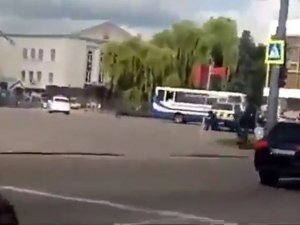 Ukrayna’da Rehine Takası Yapıldı, Saldırgan Kiev’e Hareket Etti