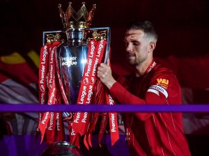 Henderson Yılın Futbolcusu Seçildi