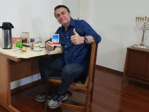 Brezilya Devlet Başkanı Bolsonaro, Covid-19’u Yendi