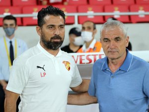 Süper Lig: Göztepe: 1 - Sivasspor: 0 (İlk Yarı)