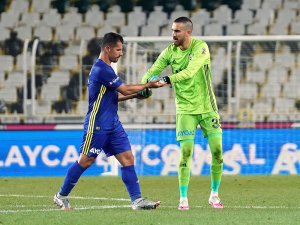 Emre Belözoğlu Futbola Veda Etti