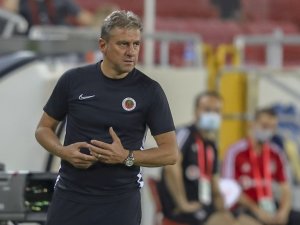 Gençlerbirliği Hamza Hamzaoğlu İle Yollarını Ayırdı