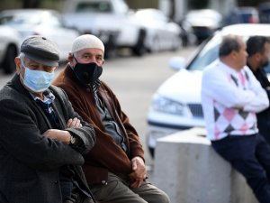 Avustralya’da Covid-19 Vaka Sayısı Düşüşte, Ölü Sayısı 200’ü Aştı