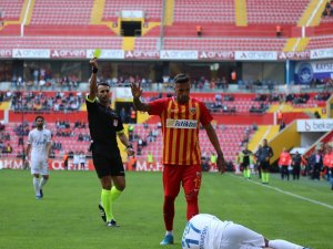 Kayserispor 79 Sarı Kart Gördü