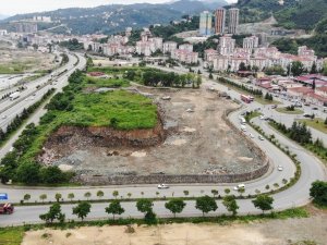 Doğu Park’taki Çöp Ve Molozların Yüzde 70’i Kaldırıldı