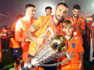 Başakşehir, Mehmet Topal İle Devam Kararı Aldı