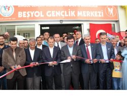 Kalkınma Bakanı Yılmaz Bingöl'de Gençlik Merkezi Açılışı Yaptı