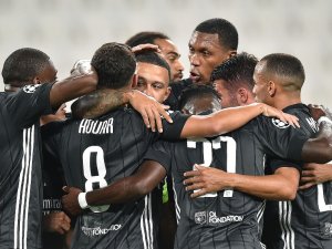 Lyon Zoru Başardı, Devler Ligi’nde Son 8’e Kaldı