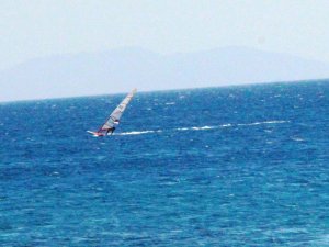 Bodrum’da Sörfçünün Zor Anları