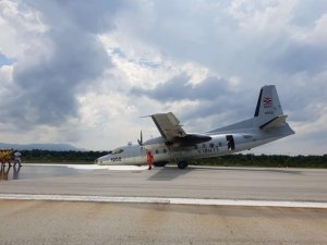 Tayland’da Askeri Uçak Burun Üstü Acil İniş Yaptı