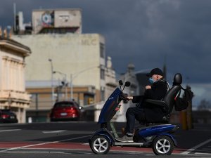 Yeni Zelanda’nın En Büyük Kentinde Korona Kısıtlamaları 12 Gün Daha Uzatıldı