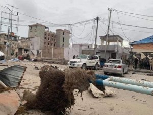 Mogadişu’da Otele Bombalı Saldırı: 1 Ölü, 28 Yaralı