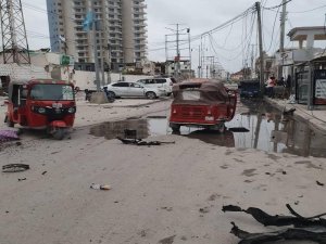 Mogadişu’daki Bombalı Saldırıda Ölü Sayısı 10’a Yükseldi