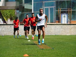 Lung Ve Lopes Takıma Katıldı