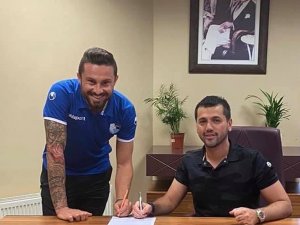 B.b. Erzurumspor, Kaan Kanak’ı Kadrosuna Dahil Etti