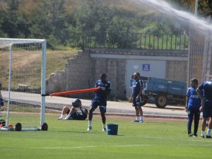 Mame Thiam Performansıyla Dikkat Çekti