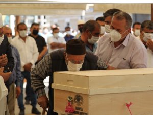 Korona Virüsten Vefat Eden Belediye Başkanı Defnedildi