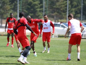 Sivasspor Yeni Sezon Hazırlıklarını Sürdürüyor