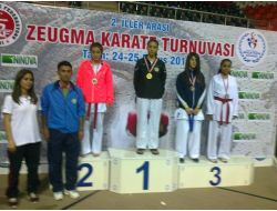 Diyarbakır Büyükşehir Belediyespor’un Karate Başarısı
