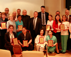 Rize'de Kıdemli Beyaz Meleklere Ödül Verildi