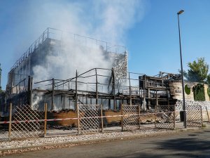 İspanya’da Otel Yangını: 1 Ölü, 10 Yaralı