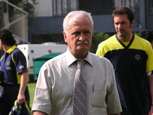 Fenerbahçe’nin Eski Hocası Tamer Güney Hayatını Kaybetti