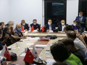 Bakan Soylu, Sel Felaketinin Yaşandığı Giresun Dereli’de İncelemelerde Bulundu