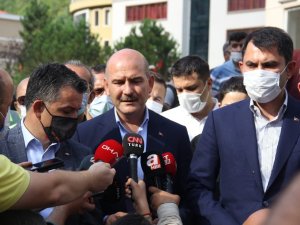 Bakanlar Sel Bölgesinde Değerlendirmelerde Bulundu
