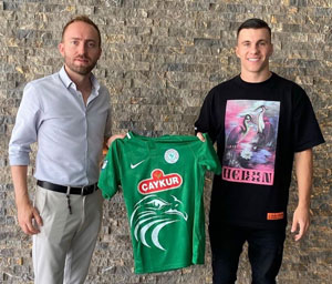 Çaykur Rizespor Konrad Michalak'ı Transfer Etti