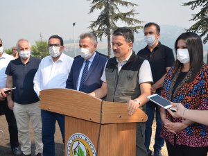 Bekir Pakdemirli: “Yangın Kontrol Altına Alındı”