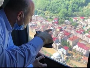 İçişleri Bakanı Süleyman Soylu Giresun’daki Sel Bölgesinde Havadan İncelemelerde Bulundu