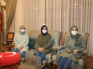 Üçüz Kardeşler Tıp Fakültesini Kazandı