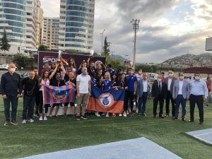 Yeni Kurulan İbbsk Kadın Atletizm Takımı Şampiyon Oldu