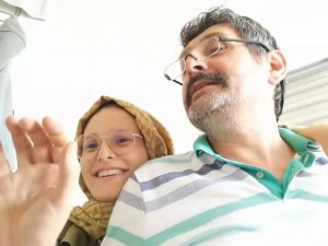 Yks Sonucunu Aynı Anda Öğrenen Baba Ve Kızının Sevinci