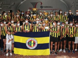 Turkcell Süper Lig’de Şampiyon Fenerbahçe