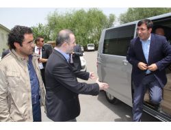 Bakan Yılmaz’dan Tuşba Belediyesi’ne Ziyaret