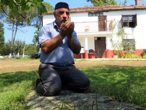 Gürcü Asıllı Vatandaşların Yaşadığı Mahallede Farklı Bir Gelenek: “Namaz Taşı”