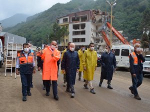 Bakan Karaismailoğlu, Dereli İlçesindeki Çalışmaları İnceledi