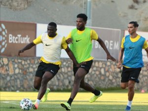 Yeni Malatyaspor Sezonun İlk Maçını Kazanmak İstiyor