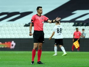 Trabzonspor - Beşiktaş Maçında Ali Şansalan Düdük Çalacak
