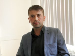 5 Yıl Önce De Okul Müdürüne Saldırmış