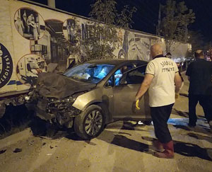 Samsun'da iki otomobil çarpıştı 2 ölü, 3 yaralı