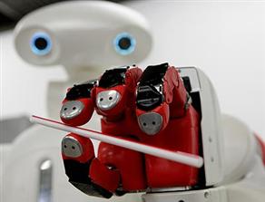 Türkiye'nin genç beyinleri robot tasarlayacak