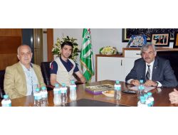 Bursasporlu Emre Taşdemir Özlüce Tesisleri'nde