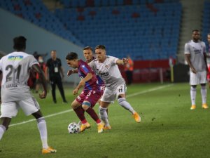Süper Lig: Trabzonspor: 0 - Beşiktaş: 1 (İlk Yarı)