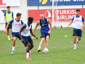 Trabzonspor, Denizlispor Maçı Hazırlıklarını Moralsiz Başladı