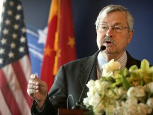 Abd’nin Pekin Büyükelçisi Branstad Görevinden Ayrılıyor