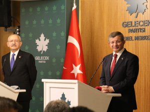 Chp Genel Başkanı Kılıçdaroğlu’ndan Davutoğlu’na Hayırlı Olsun Ziyareti