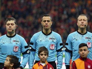 Yukatel Denizlispor -Trabzonspor Karşılaşmasının Hakemi Belli Oldu